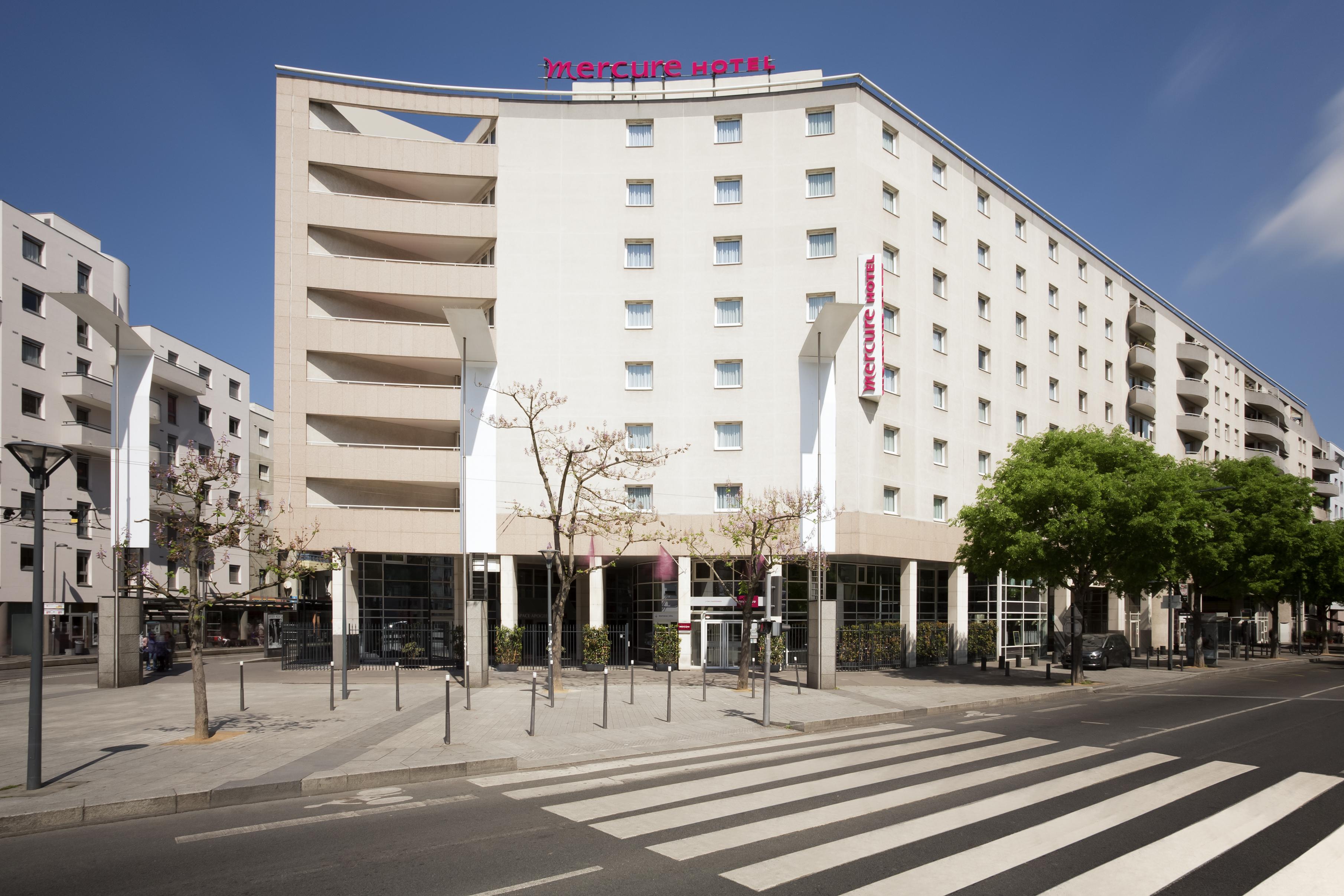 Hotel Mercure Lyon Centre Charpennes Villeurbanne Exteriör bild