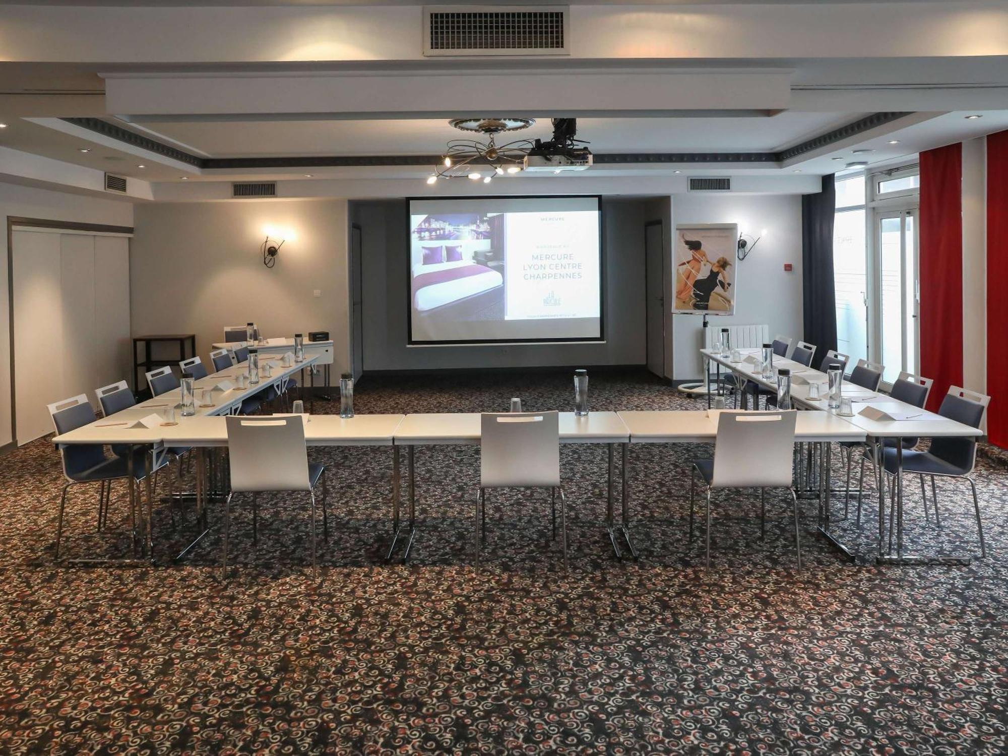 Hotel Mercure Lyon Centre Charpennes Villeurbanne Exteriör bild