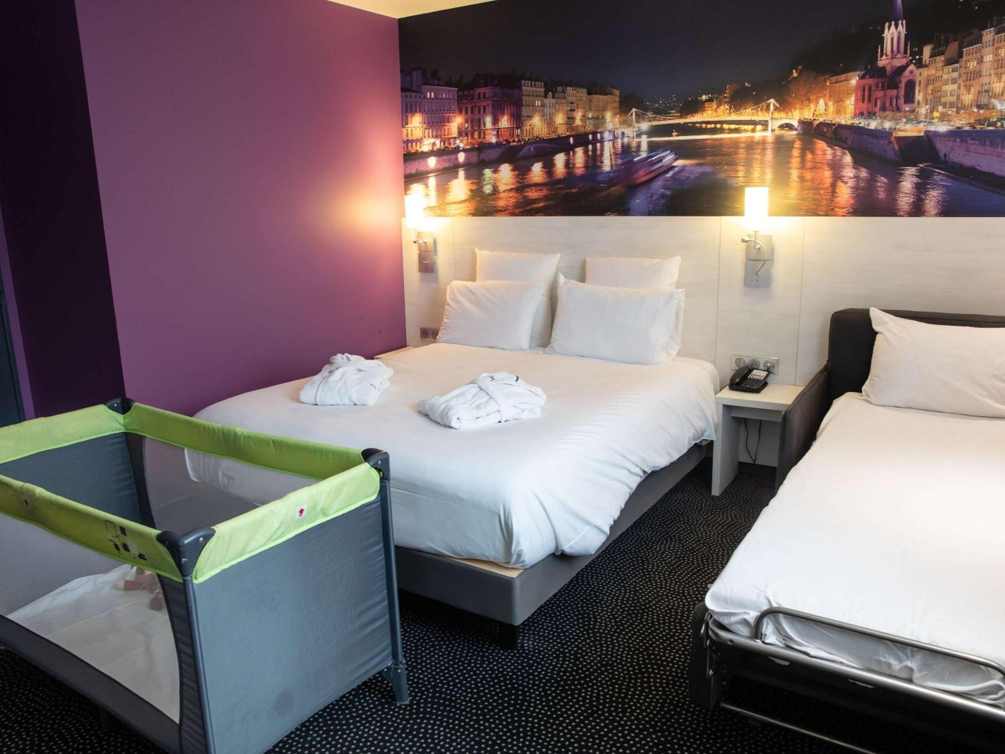 Hotel Mercure Lyon Centre Charpennes Villeurbanne Exteriör bild